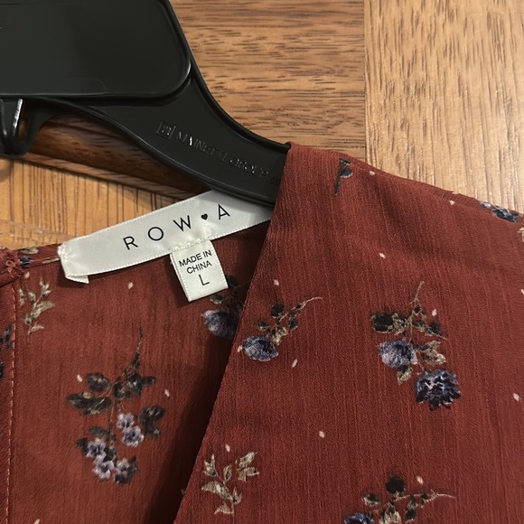 Burgundy Floral Dress - Picture 2 of 5